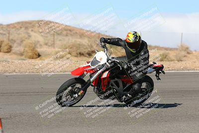 media/Feb-05-2023-Classic Track Day (Sun) [[c35aca4a42]]/Group 2/session 3 turn 13/